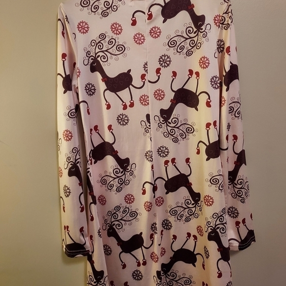 For G&PL Reindeer dress med - Picture 9 of 9